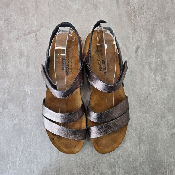 Naot Flat Sandals Sz 9 Metallic Leather Cork Comfort Strappy Bohemian Gladiator - Picture 2 of 10